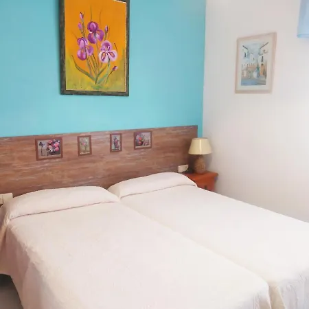 Esmeralda 2 Apartment