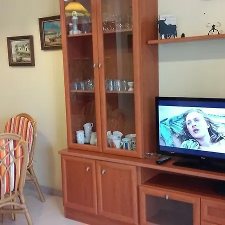 Apartamento Esmeralda 2 *